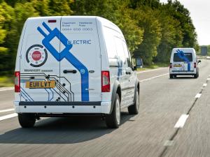 AZD Ford Transit Connect Electric 2011 года 